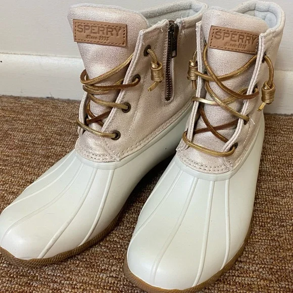 Sperry Women's Beige and Gold Top Sider Canvas Rain Boots. Size 9 - Picture 1 of 9